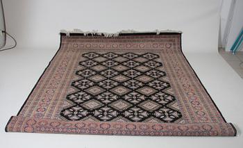 MATTA, Kashmir, ca 290 x 223.
