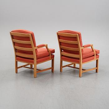 Karmstolar ett par, Gripsholmsmodell, Jio Möbler, 2000-tal.