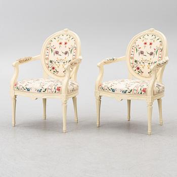 Armchairs, a pair, Gustavian style, 20th century.