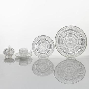 Oiva Toikka, servisdelar, 47 st, glas, Kastehelmi, Nuutajärvi, Finland.