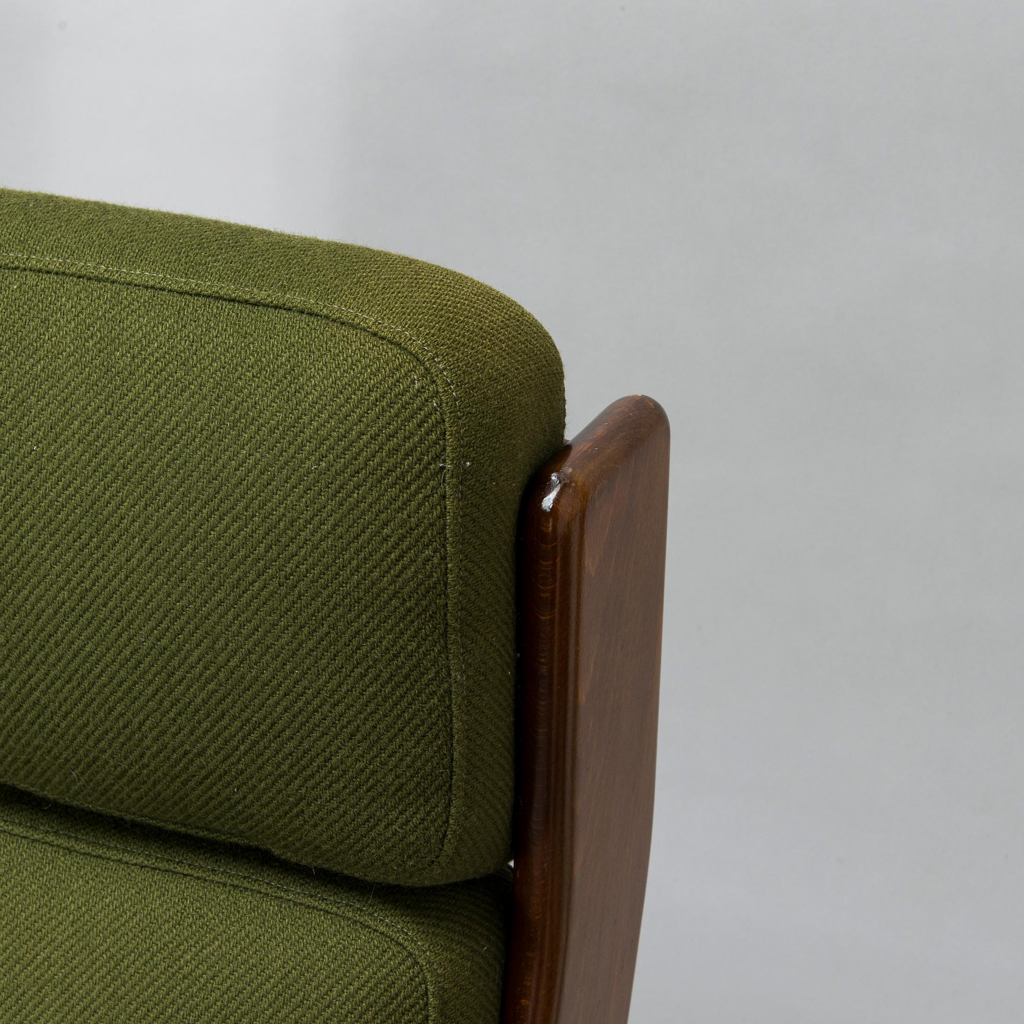 Esko Pajamies, fåtöljer, ett par "Pele", tillverkare Lepofinn 1970-tal.