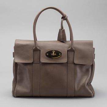 A "HERITAGE BAYSWATER" MULBERRY BAG.