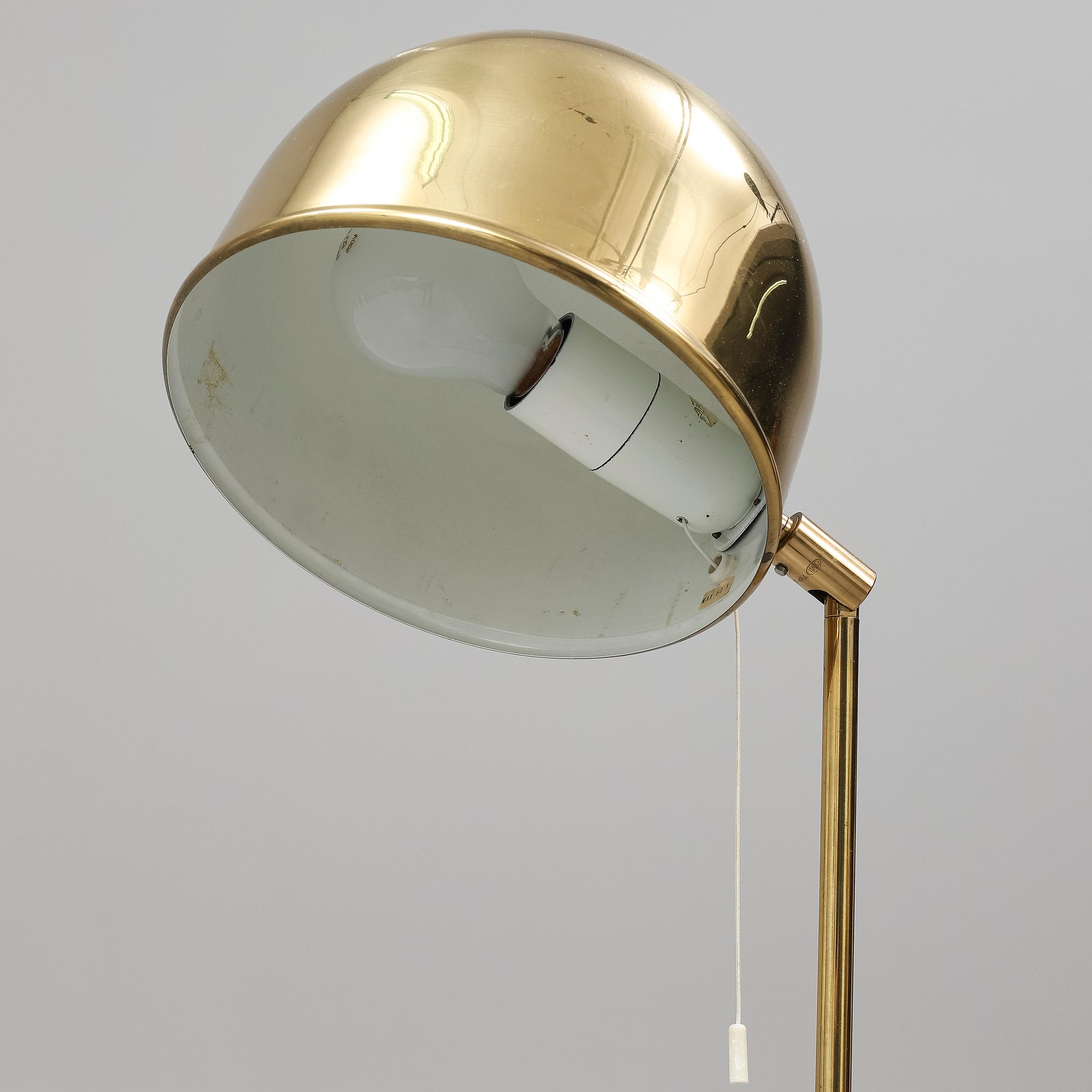 A 5 standard light from Bergboms.