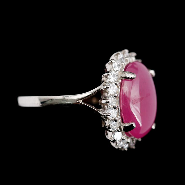 RING, silver, rubin ca 5,50 ct.