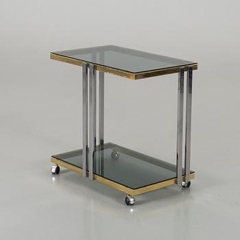 A SERVING TROLLEY, second half of 20th century.