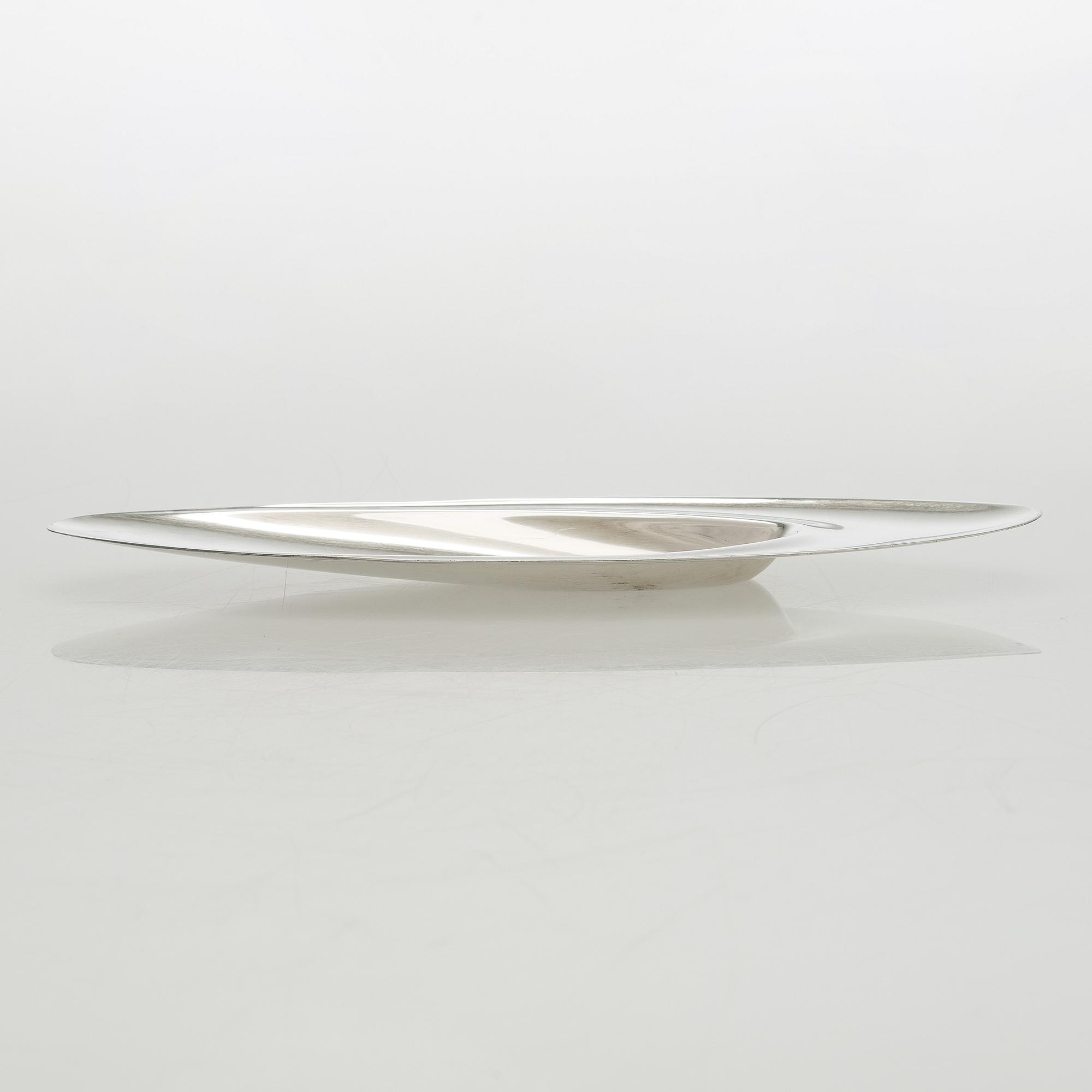 Tapio Wirkkala, hopeaa, TW114, leimattu TW, Hopeakeskus, Hämeenlinna 1966. Malli muotoiltu 1956.