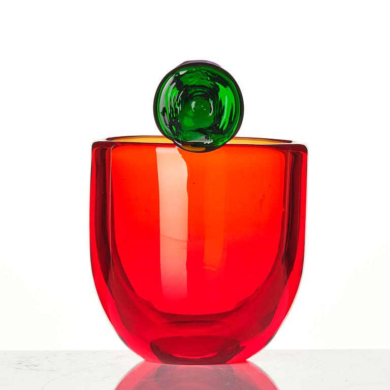 Oiva Toikka, a "Pompom" glass vase, Nuutajärvi, Notsjö, Finland, late 1960s.