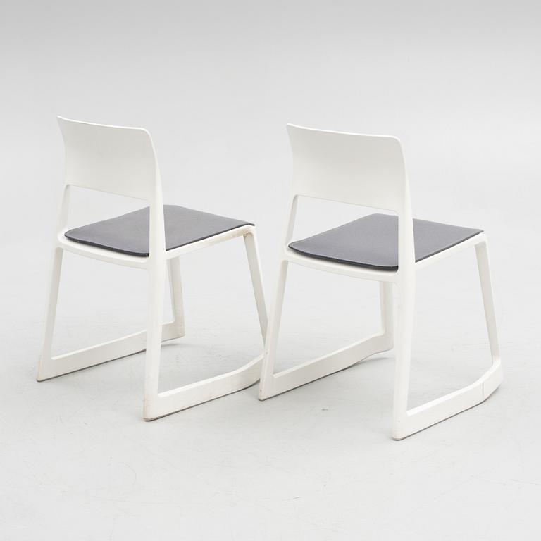 Edward Barber & Jay Osgerby, five  'Tip Ton'-chairs, Vitra.