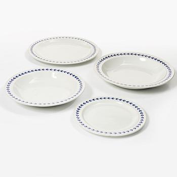 Wilhelm Kåge, 32-pieces of an 'Akademi' service, creamware, Gustavsberg, Sweden, 1936-39.