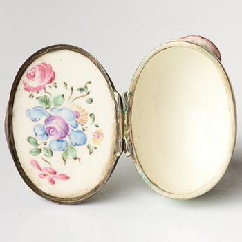 A set of four snuff boxes, France/England, 18th Century.