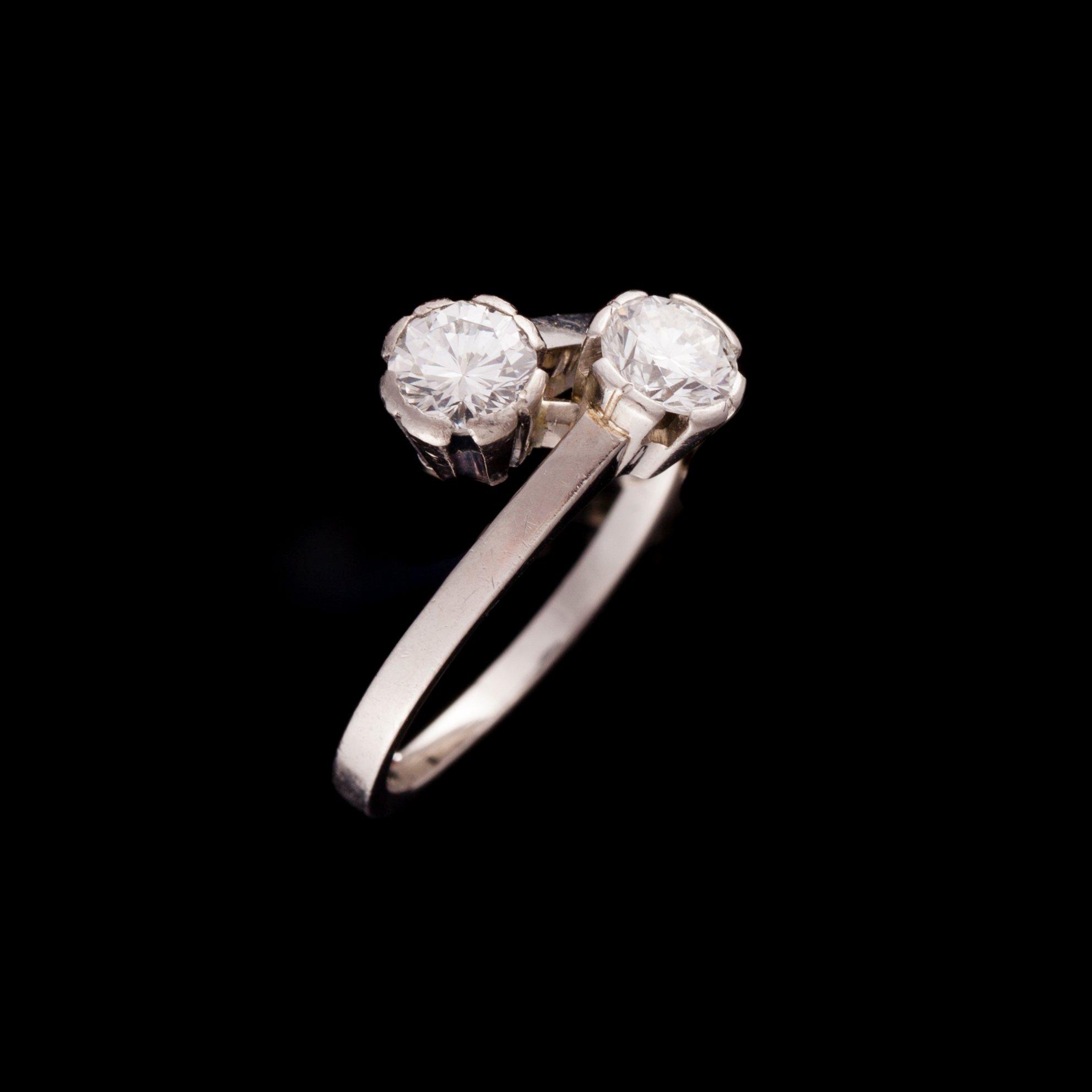 RING.