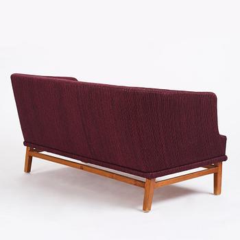 Carl-Axel Acking, a sofa, "NK Hantverk", Nordiska Kompaniet, 1940-tal. Provenance Carl-Axel Acking.