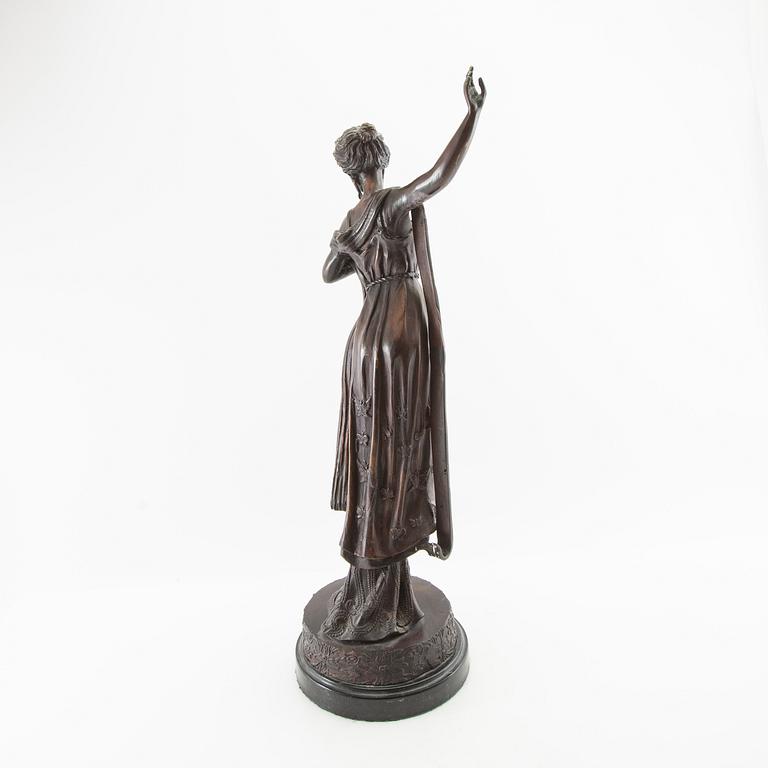 Okänd konstnär 1900-tal, Skulptur Kvinnofigur.