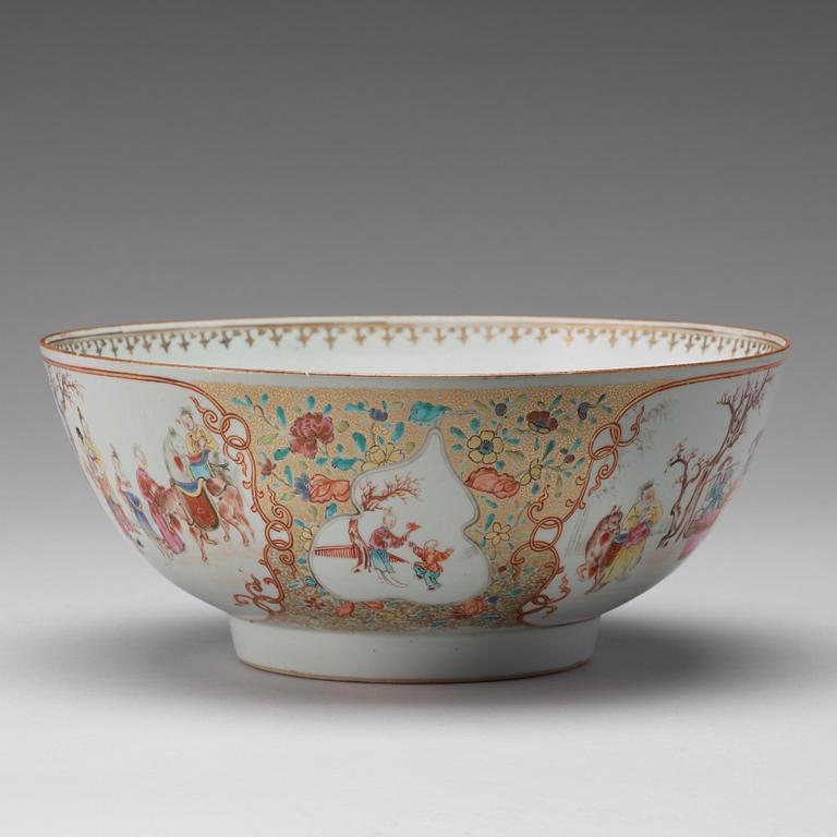 A large famille rose punch bowl, Qing dynasty, Qianlong (1736-95).