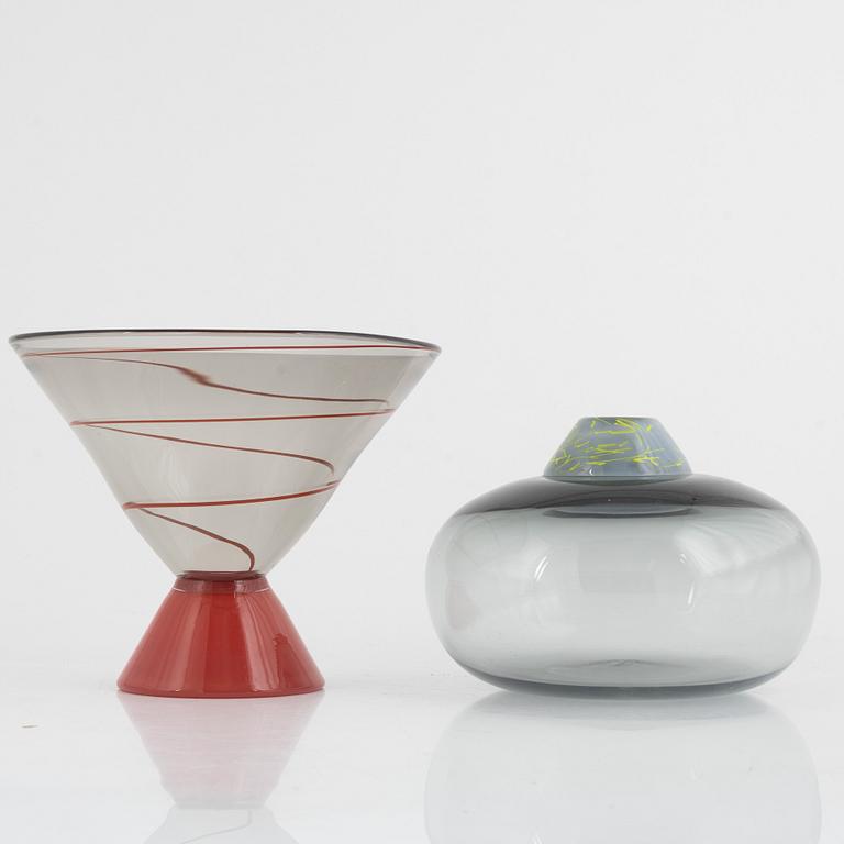 Ann Wåhlström, vase and bowl, glass, 1983 & 1984.