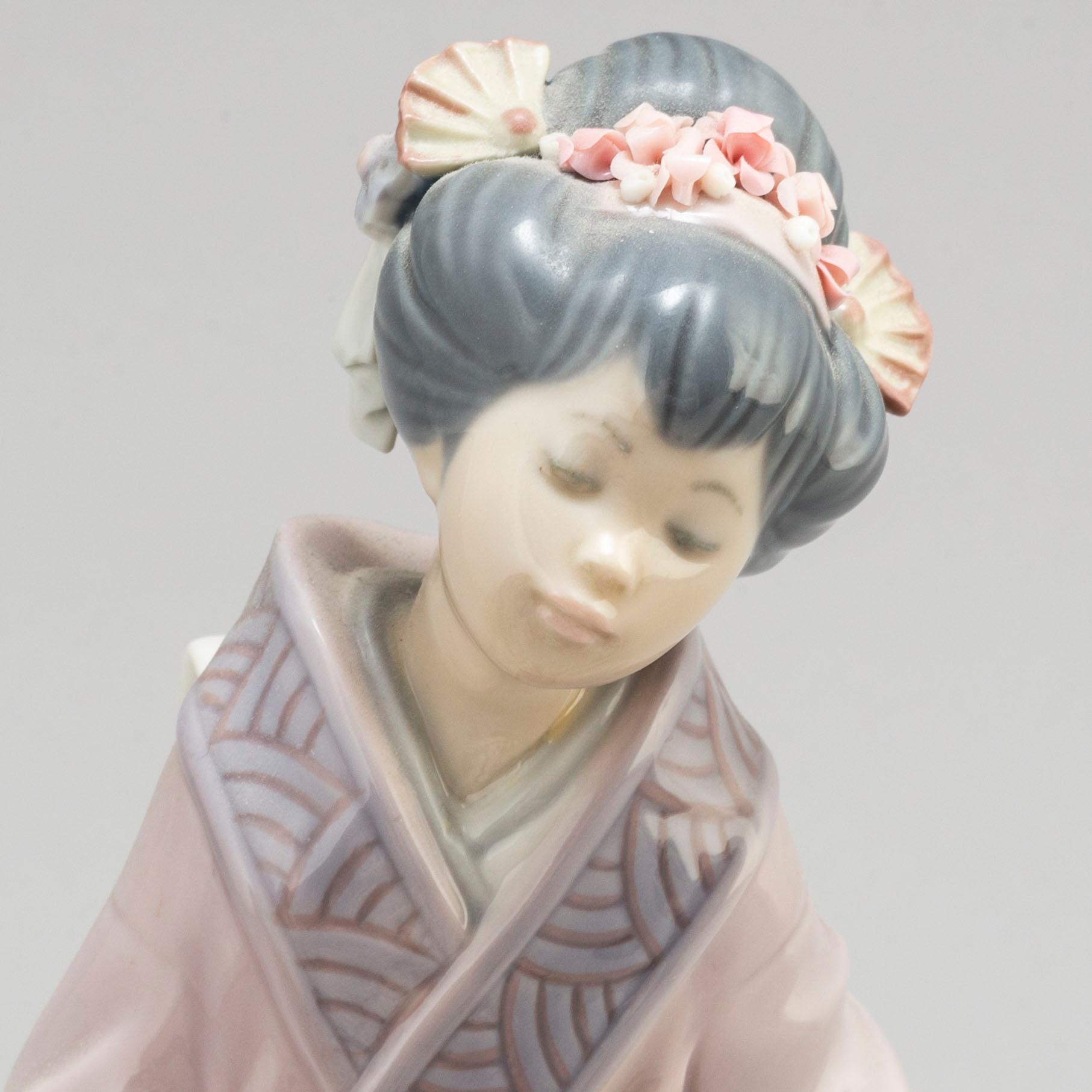 LLADRO, figurin, porslin. "Vår i Japan", 1984.