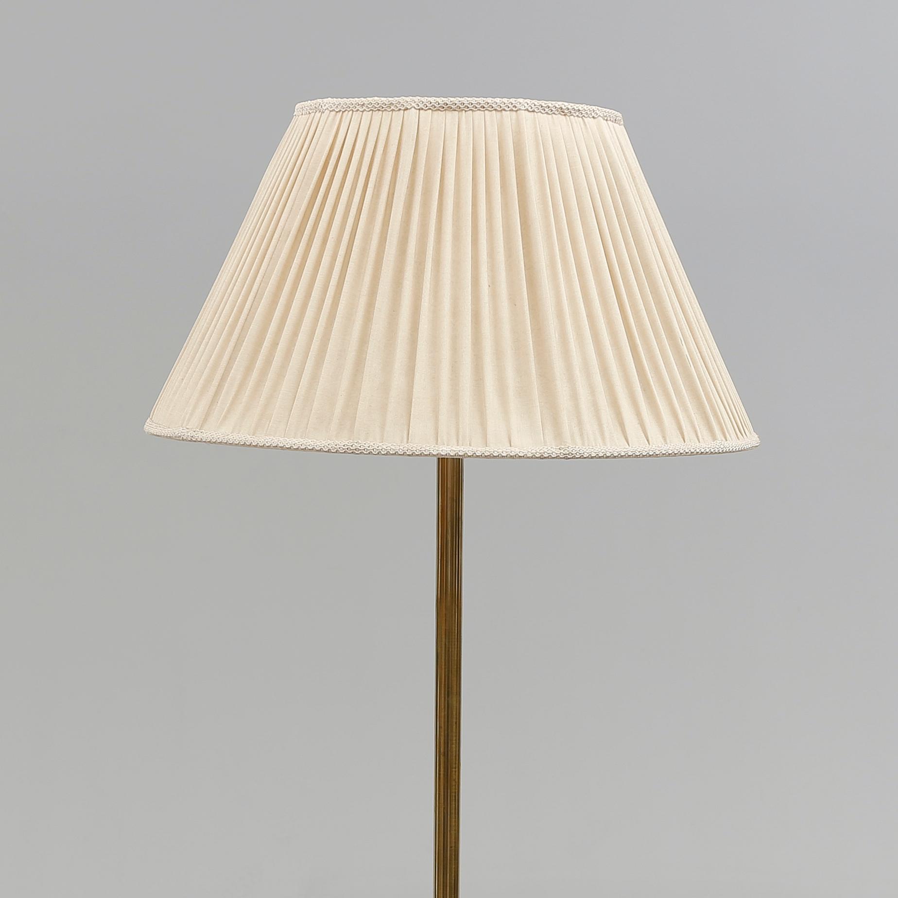 GOLVLAMPA, ASEA, 1900-talets andra hälft.
