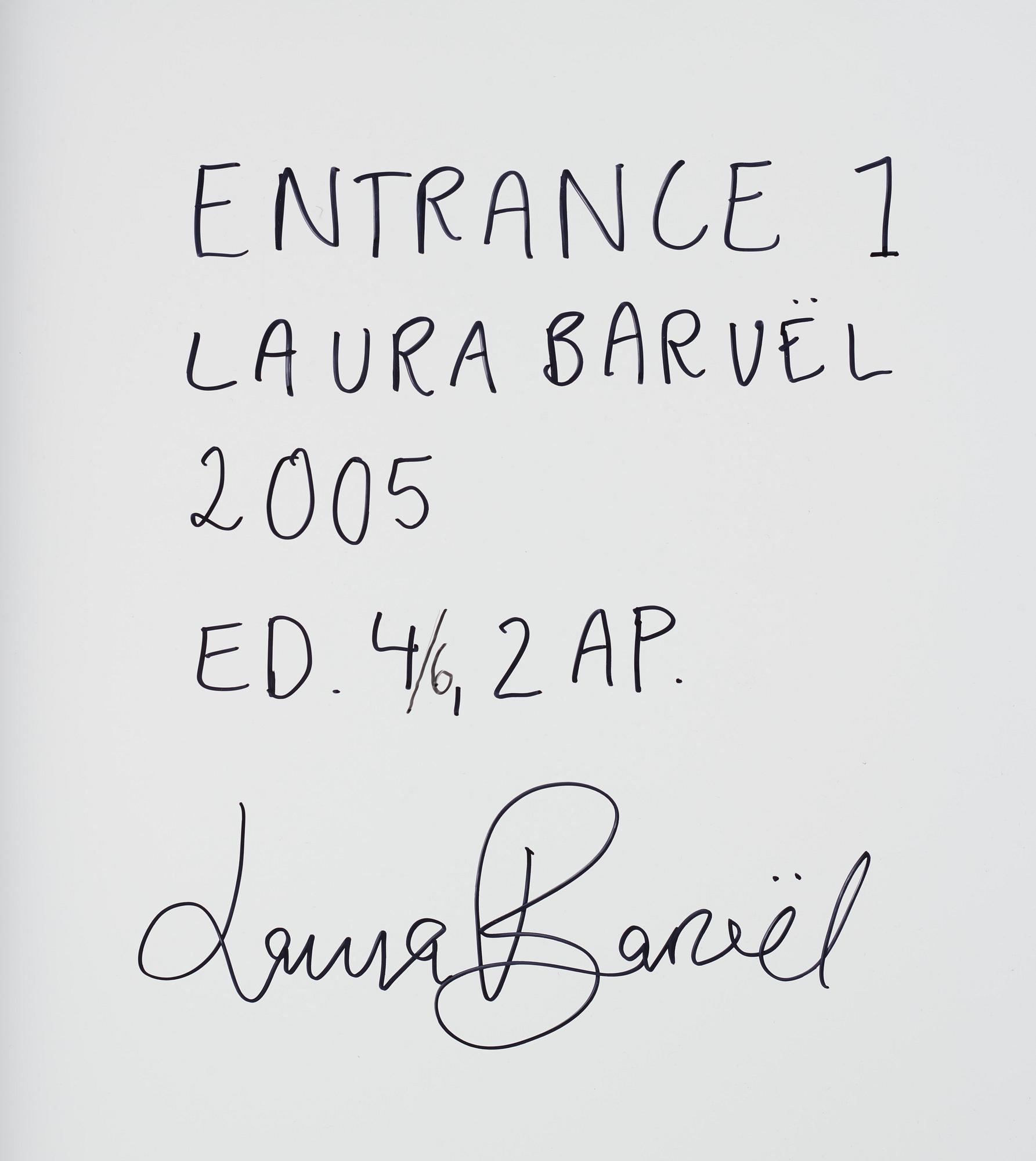 Laura Barüel, "Entrance 1", 2005.