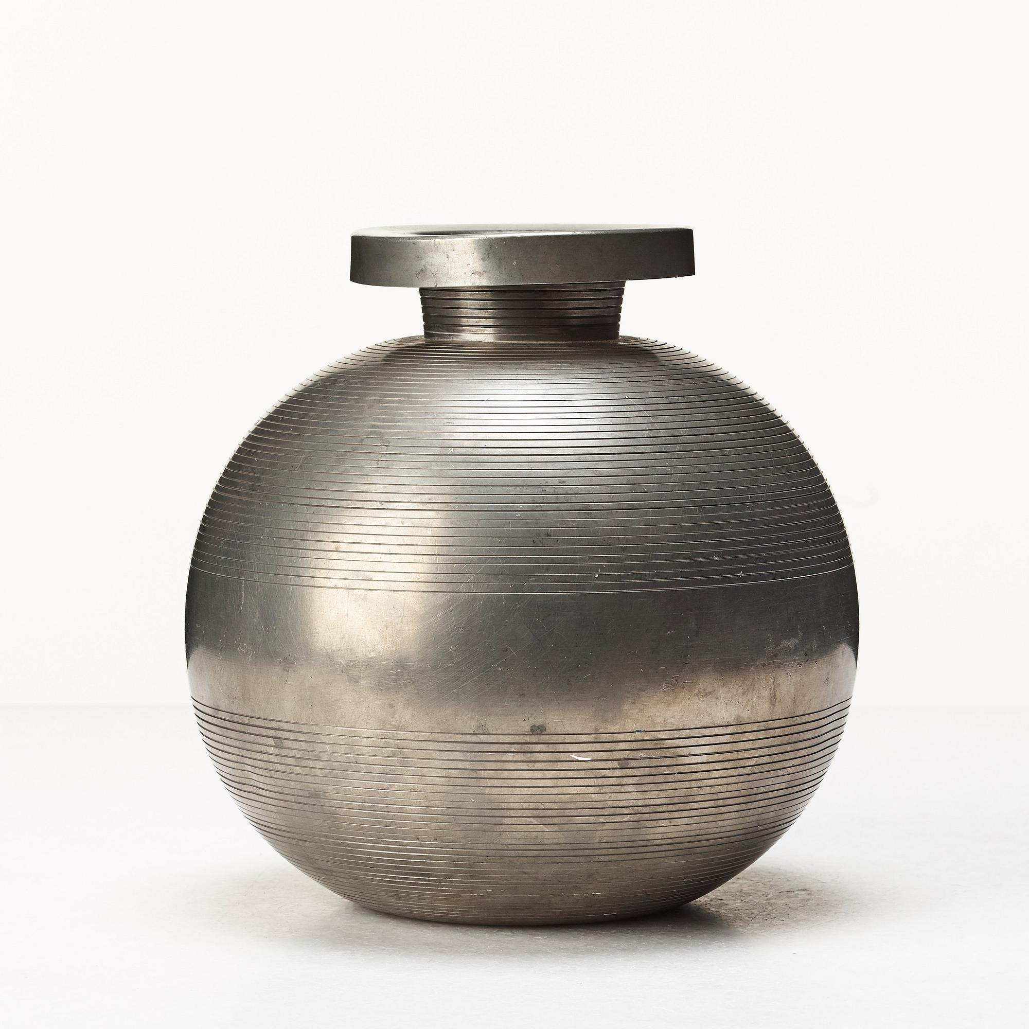 Sylvia Stave, a pewter vase, for CG Hallberg, Stockholm 1932.