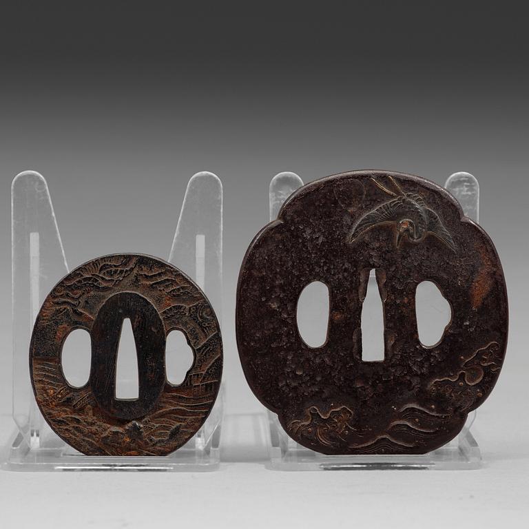 Two Japanese bronze tsubas, Edo period (1603-1868).