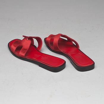 SKOR. Hèrmes, slip in sandal. "Oasis H sandal Oran".