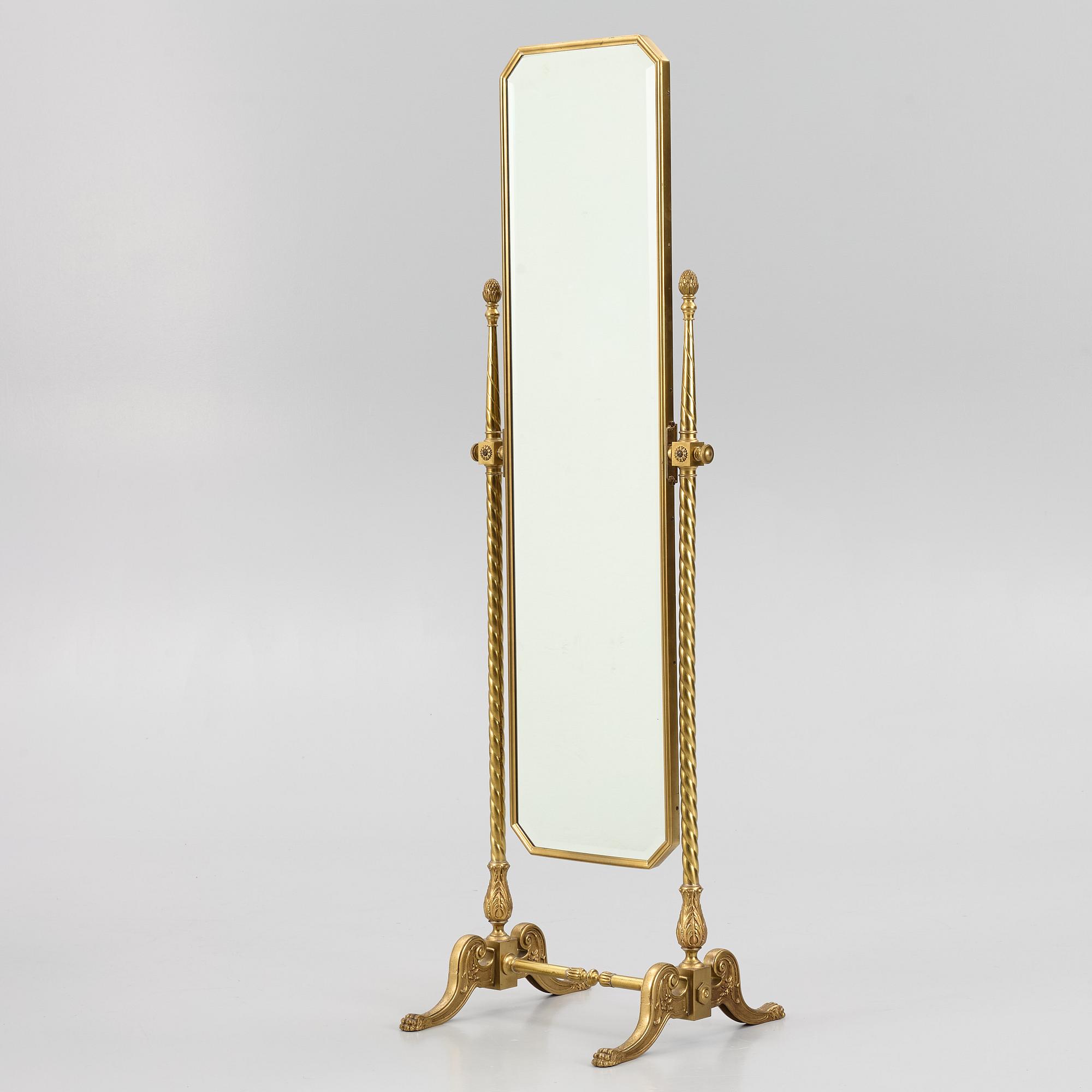 Golvspegel, 1900-talets mitt.