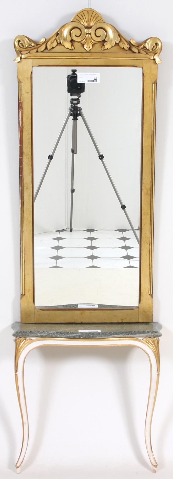 SPEGEL samt KONSOLBORD, rokokostil, 1900-tal.