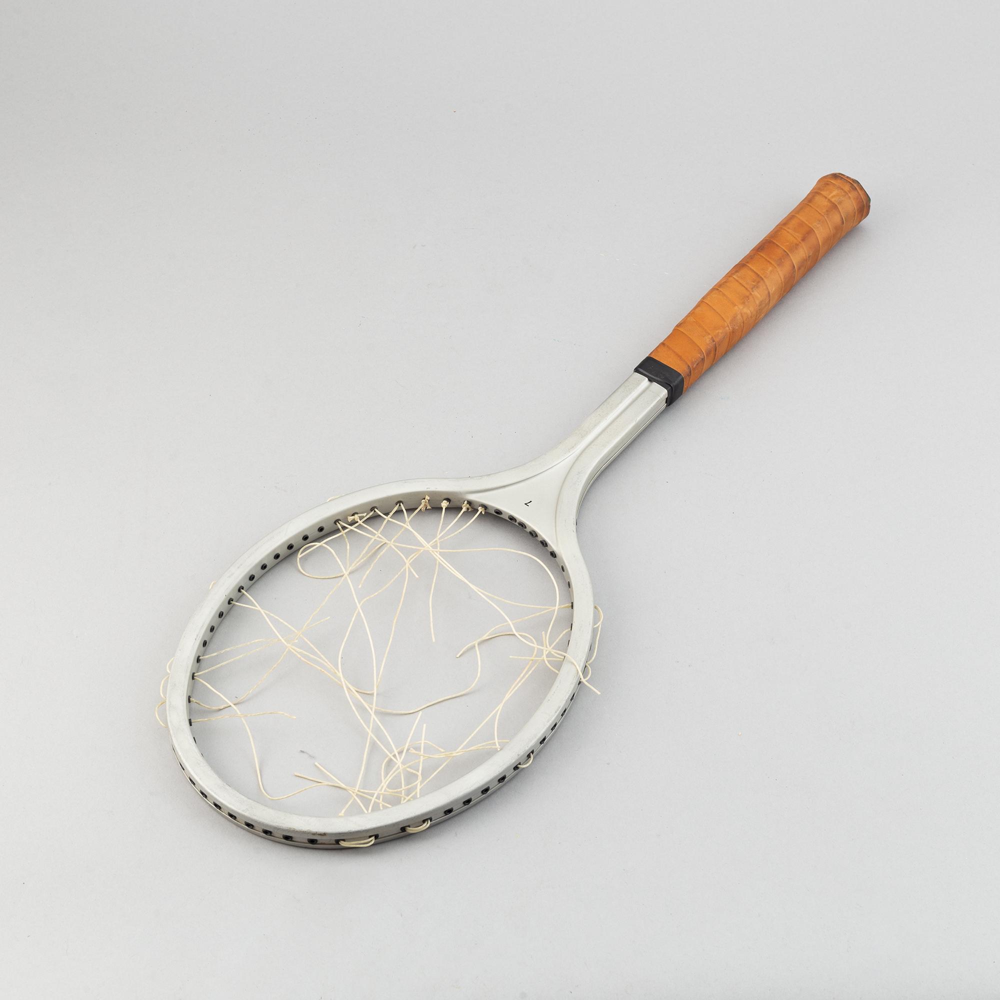 BJÖRN BORG, a personal Browning aluminum test tennisracket, 1978-79.