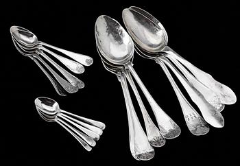 SKEDAR, 18 st, silver, 1800/1900-tal. Totalvikt ca 420 g.