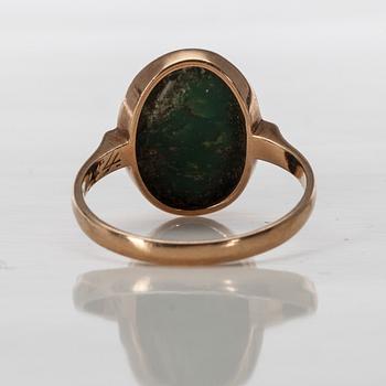 RING, 14K guld, turmalin, N. Westerback, Helsingfors 1953. Vikt 2,5 g.