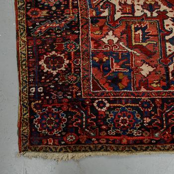 A carpet, semi-antique/Old Heriz/Gorovan, ca.