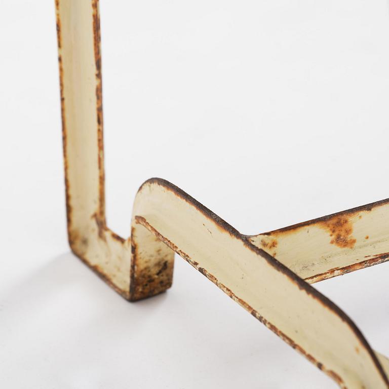 Carl Hörvik, a garden furniture set, a table and four chairs, possibly produced by Thulins vagnfabrik, Skillingaryd, Sweden.