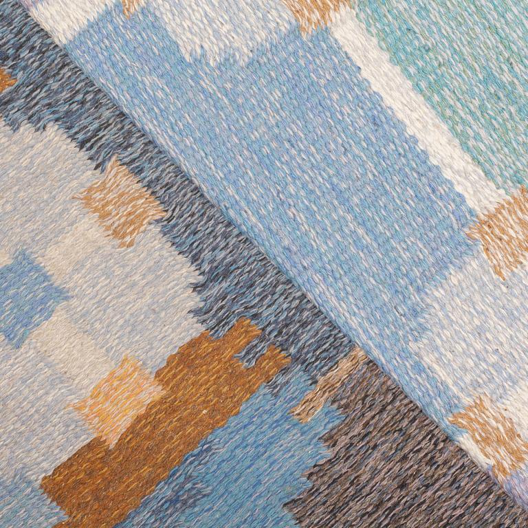MATTO, flat weave, ca 204 x 137,5 cm, signed IS (Ingegerd Silow).