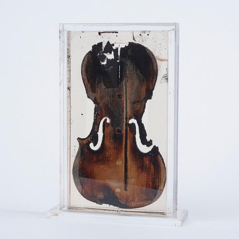 Arman (Armand Pierre Fernandez), "The Last Violin".