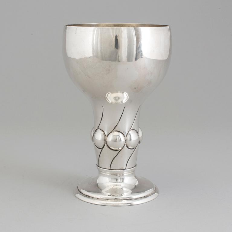 CG HALLBERG, bägare / pokal, silver,  jugend , Stockholm 1917.