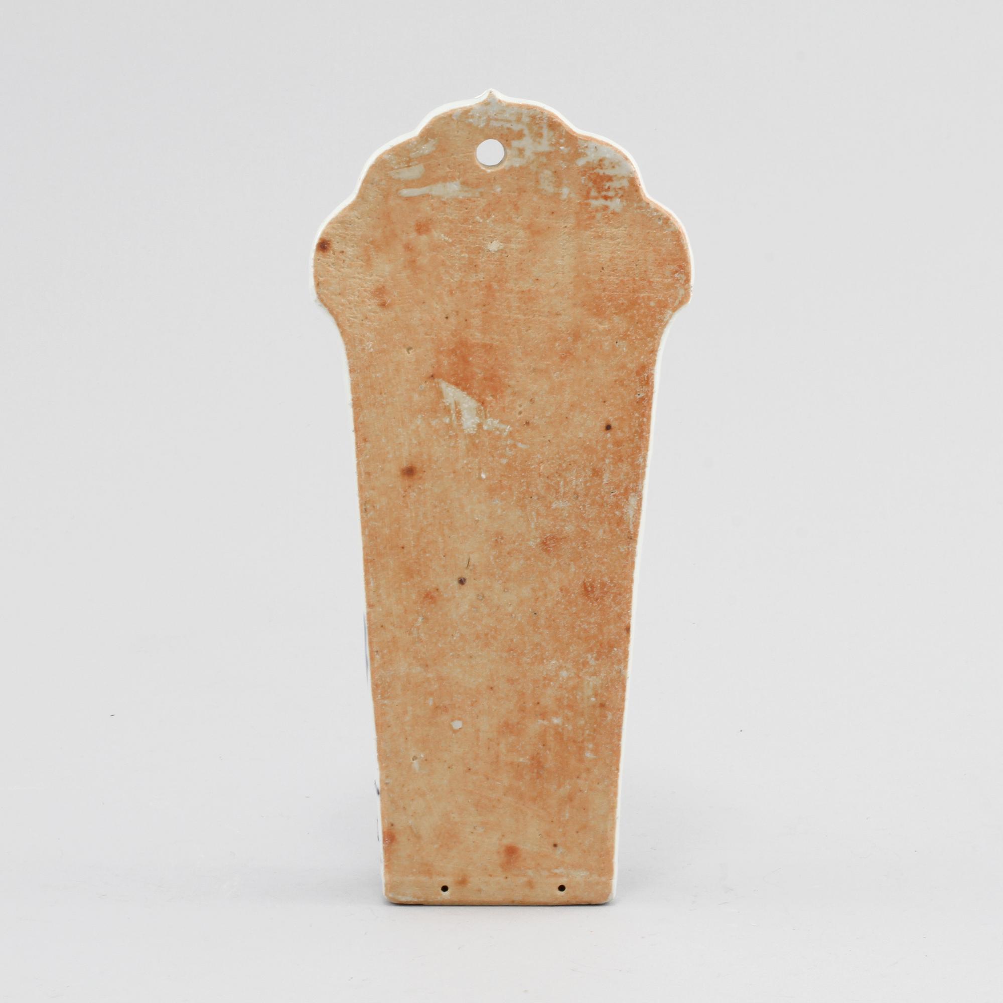 VÄGGVAS, porslin, Kina, 1800/1900-tal.