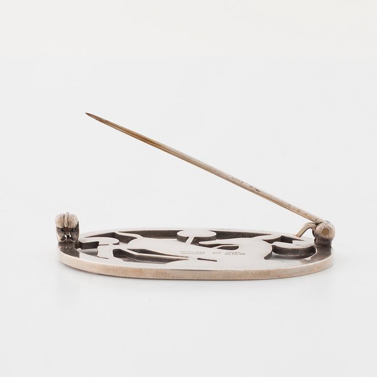 GEORG JENSEN, a brooch, between 1933 - 1944.