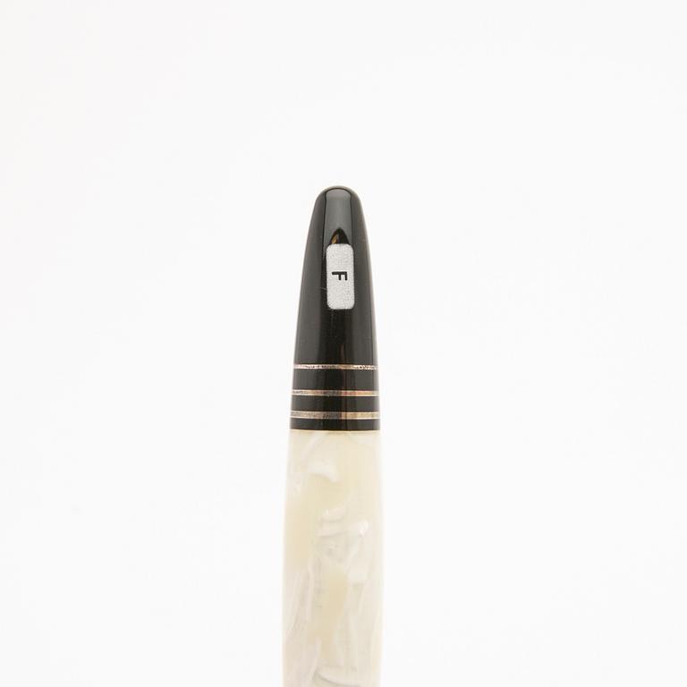 Montblanc, fountain pen, Writer's Edition, “F. Scott Fitzgerald”, Germany, 2002.