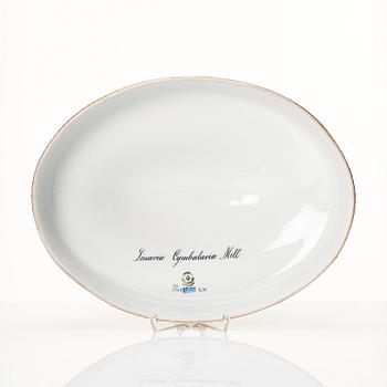 A Royal Copenhagen 'Flora Danica' dish with cover, Denmark, 20th Century.