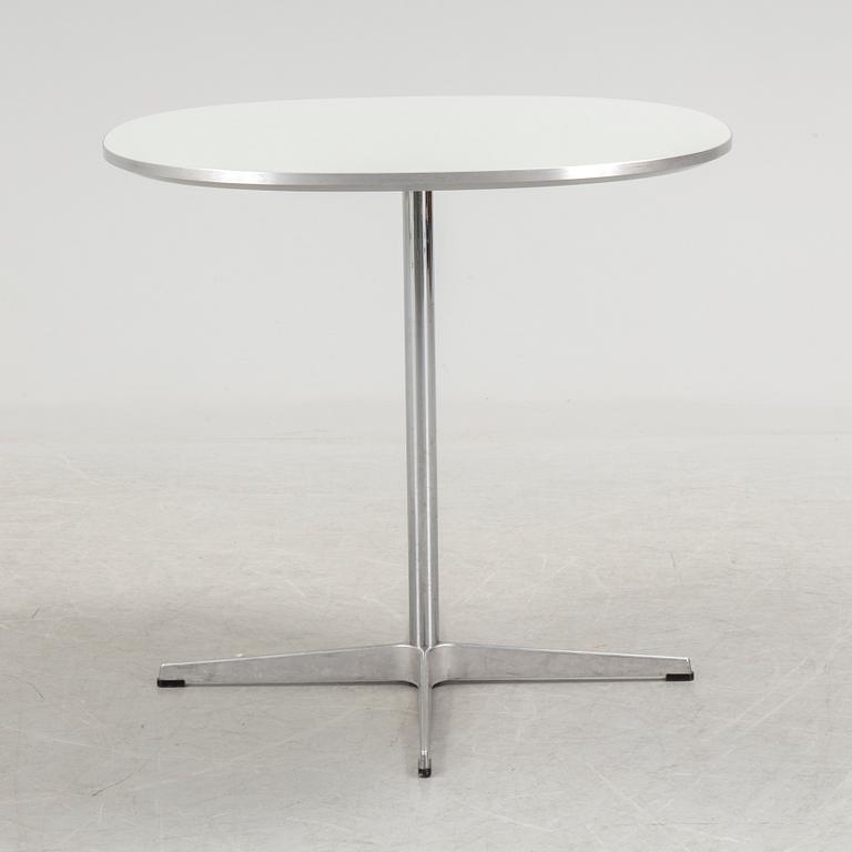 BRUNO MATHSSON & PIET HEIN, bord, för Fritz Hansen, Danmark, 2004.