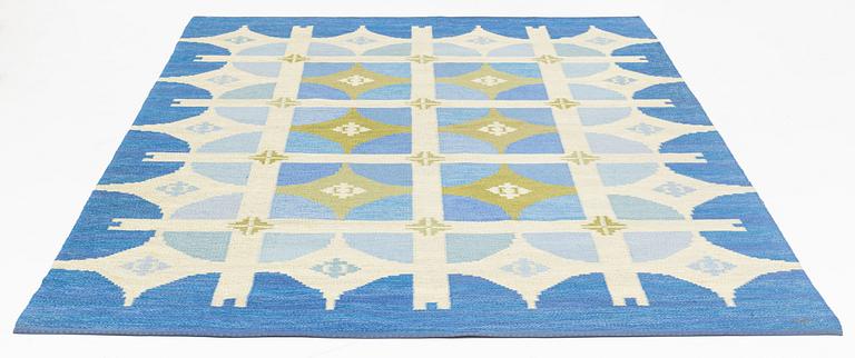 Britta Rendahl-Ljusterdal, a carpet, flat weave, ca 299 x 204 cm signed BR.