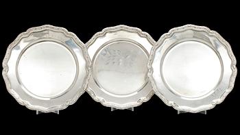 TALLRIKAR, silver, 3 st. Sverige 1916 resp 1918. Totalvikt 1522 g.