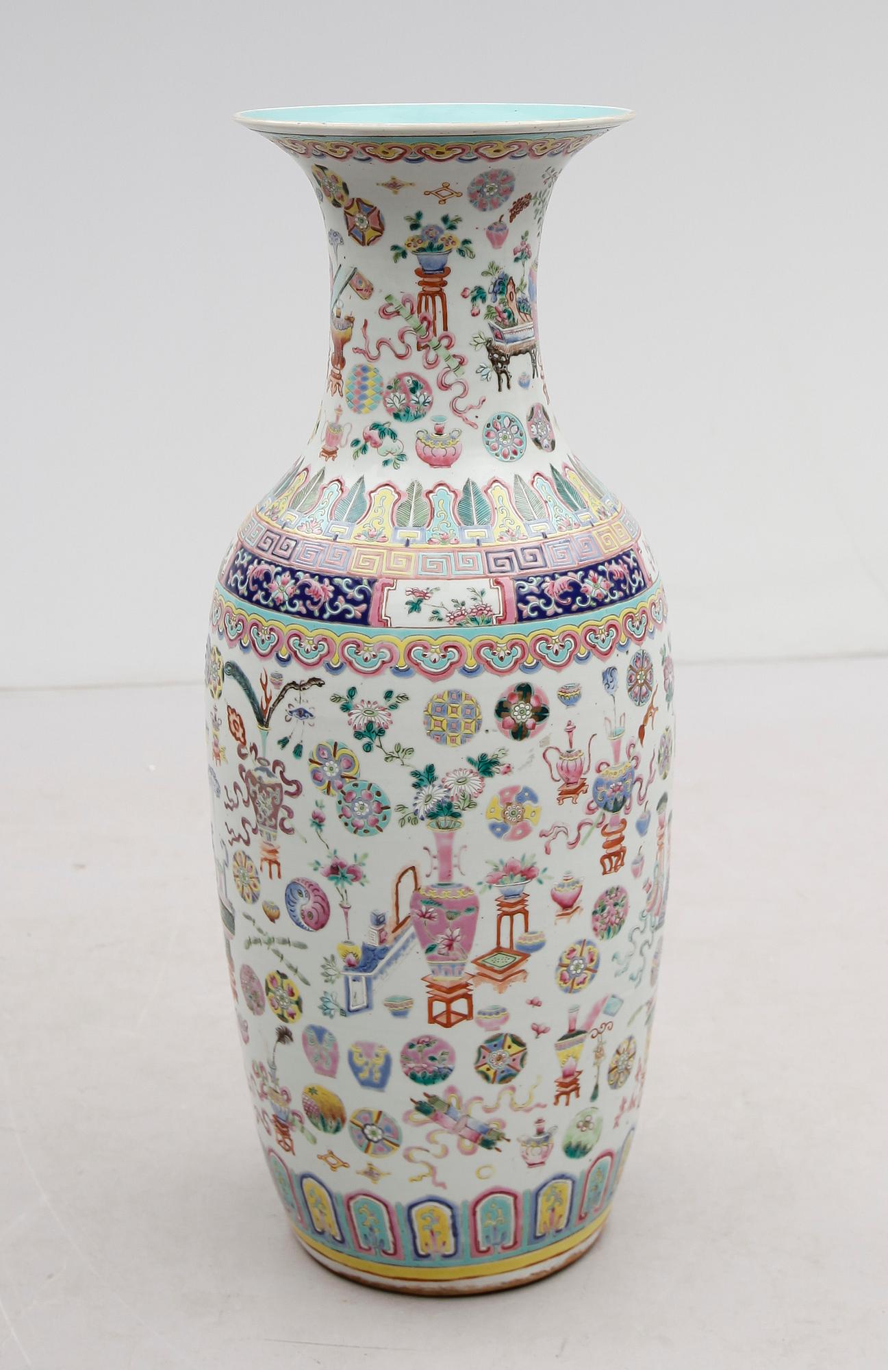 GOLVVAS, porslin, Kina, 1800/1900-tal.