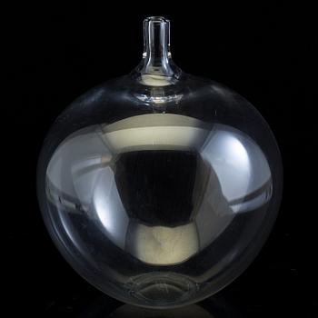 INGEBORG LUNDIN, "The Apple", a glass vase signed Orrefors Expo D 32-57,