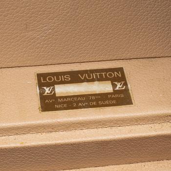 LOUIS VUITTON, beauty box.