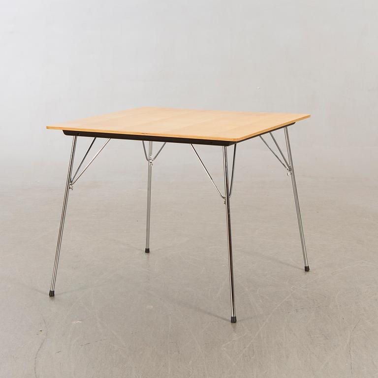 Charles Eames, table / folding table, made for Vitra.