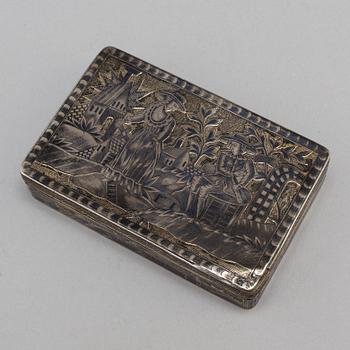 A Russian mid 19th century silver-gilt and niello snuff-box, mark of Moscow.