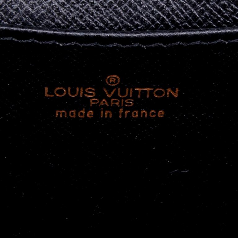 VÄSKA, "Pochette Art Deco", Louis Vuitton.