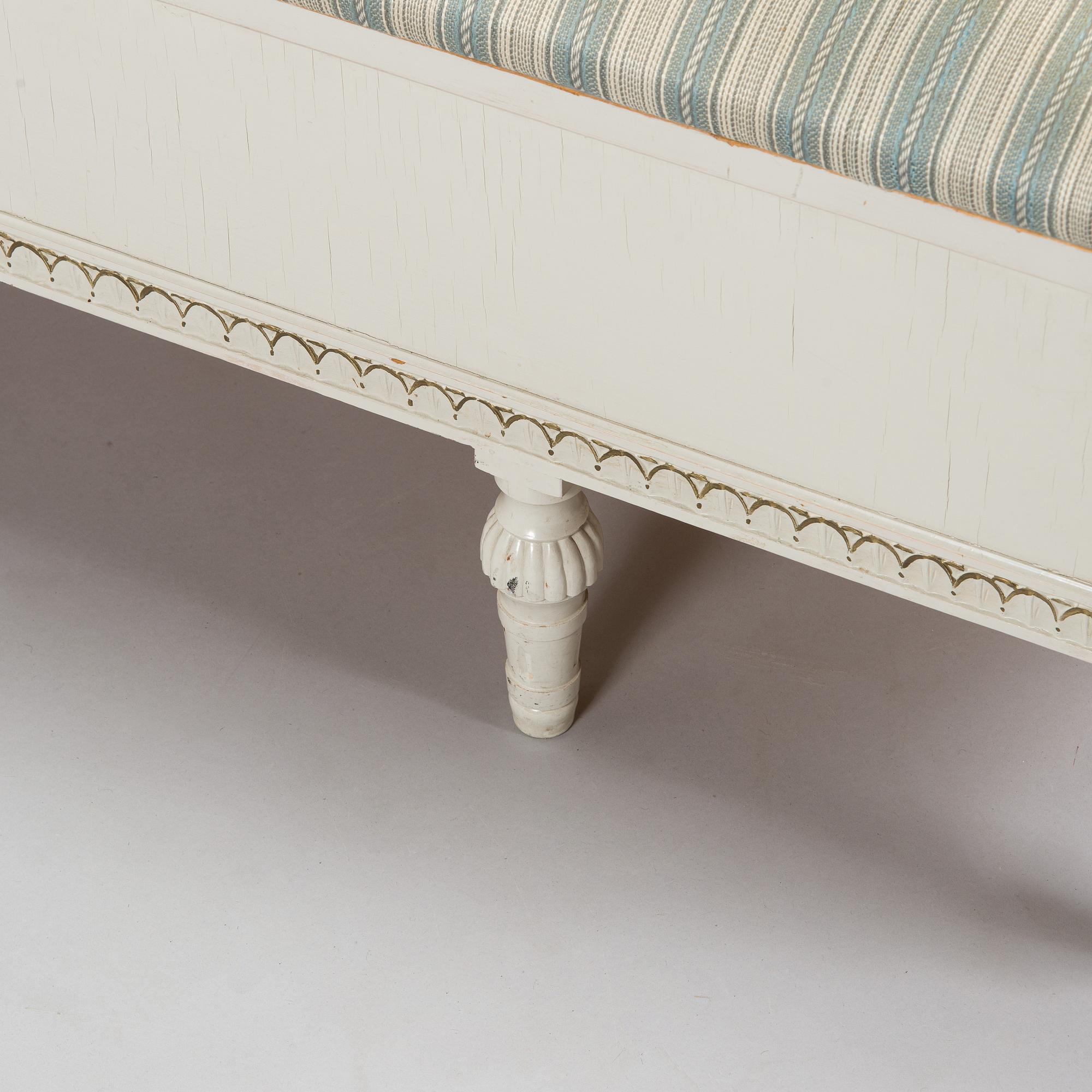 Sohva, kustavilaistyylinen, 1900-luvun alku.