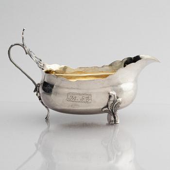 Mikael Hammarberg, gräddsnäcka, silver, (verksam 1758-1789 (90)) Härnösand. Rokoko.